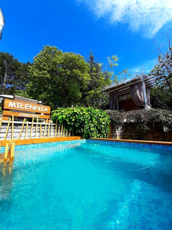 Milennia Family Hotel Pantai Sunny Luaran gambar