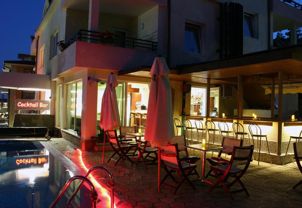 Milennia Family Hotel Pantai Sunny Luaran gambar