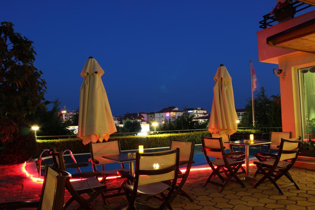 Milennia Family Hotel Pantai Sunny Luaran gambar